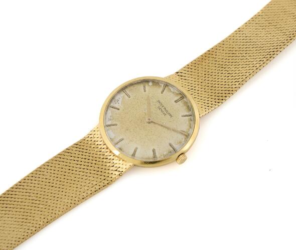 Patek Philippe: Calatrava of 18k gold, ref. 3512. Mechanical