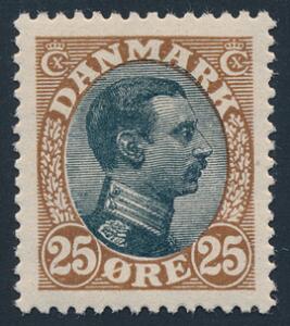 1918. Chr. X, 25 øre, brunsort. Helt perfekt postfrisk mærke. AFA 1200