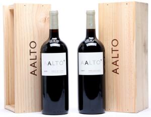 2 bts. Mg. Aalto, Bodegas Aalto, Ribera del Duero 2009 A hfin.