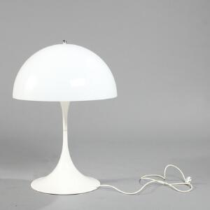 Slutpris för bordlampe, hvid plast og messing Akryl bordlampe