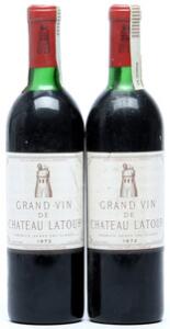 2 bts. Château Latour, Pauillac. 1. Cru Classé 1972 AB ts.