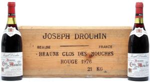 12 bts. Beaune 1. Cru Clos des Mouches, Joseph Drouhin 1976 AB ts. Owc.