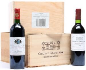 12 bts. Château Graveyron, Moulis-En-Medoc 1998 A hfin. Owc. etc. Total 18 bts.