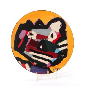 Karel Appel Visage. Sign. Appel, 196999. Polykromt dekoreret fad af lertøj. Stemplet Reflex Art Gallery. Diam. 33.