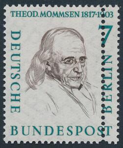 Berlin. 1958. 7 Pf. Mommsen, grønbrun. STÆRKT FEJLPERFORERET.