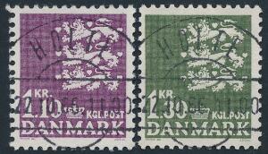 1966. Rigsvåben. 1,10 kr. violet og 1,30 kr. grønsort. LUXUS-stemplet sæt, begge med retvendte stempler HOLTE i udgivelsesåret. Sjældent.