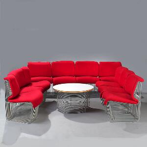 Verner Panton Pantonova. Sofagruppe med stel af forkromet stålwire bestående af rundt sofabord samt sofa bestående af ti stolemoduler. 11