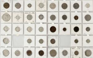 Italien, samling af 34 stk. hovedsagelig ældre mønter i sølv samt 4 stk. ældre mønter fra Malta, i alt 38 stk.