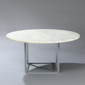 Poul Kjærholm PK-54. Cirkulært spisebord med kubeformet stel af børstet stål. Plade af gråmeleret marmor. Udført og mærket hos Fritz Hansen, 1990.