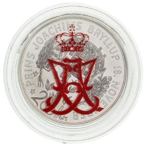 200 kr 1995, Ag, prins Joachims og Alexandras bryllup, i plast etui med monogram i rødt, benyttet som gave til gæster og ansatte ved hoffet, plastik lidt defekt