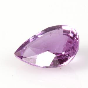 Uindfattet facetslebet pink safir på ca. 1.18 ct. Ca. 2012.