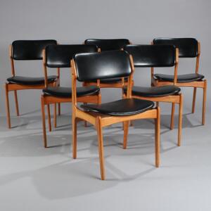 Erik Buck Seks stole af teaktræ, sæde og ryg betrukket med sort skai. Udført hos Oddense MaskinsnedkeriO.D. Møbler. 6