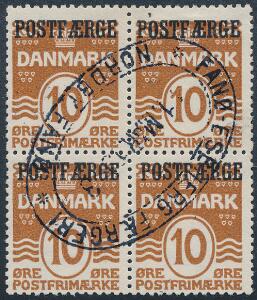 1930. Bølgelinie, 10 øre, rødbrun. Fireblok med velplaceret ovalt stempel FANØ-ESBJERG FÆRGERI. AFA 3000