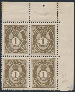 1886. Posthorn. 1 øre, brungrå. Postfrisk 4-BLOK med hjørnemarginal.