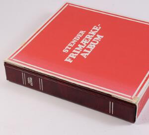 Færøerne. 1975-2010. Samling i Stender-album stort set komplet postfrisk med 61 forskellige blokkeminiark og højt pålydende i den nyere del.