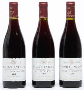 12 bts. Chambolle Musigny 1. Cru Gruenchers, Domaine A.  B. Rion 2001 A hfin. Oc.