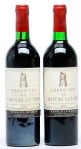 2 bts. Château Latour, Pauillac. 1. Cru Classé 1975 A hfin.