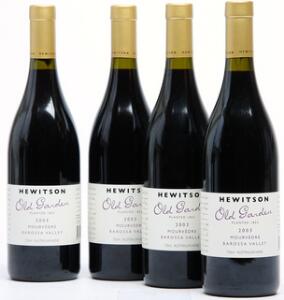 12 bts. Mourvedre Old Garden Barossa Valley, Hewitson 2003 A hfin. Oc.