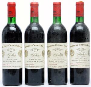 4 bts. Château Cheval Blanc, 1. Grand Cru Classé A 1971 A-AB bn.