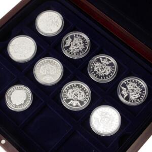 Medailler Ag Mønthuset Danmark i 2 kasser bl.a. Danmarks regenter 8 stk., Danmarks historie 12 stk., samlet 21 stk.