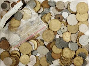Kasse mønter Danmark og udland, især en del 1  2 kr 1925 - 1958 inkl. 1 kr 1954, 2 kr 1941
