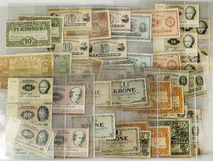 Lille samling pengesedler 1, 5, 10, 20, 50, 100 kr ca. 1914 - 1992, flere bedre, bl.a. 100 kr 1943 B, 1959 s, i alt 56 stk.