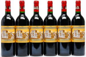 12 bts. Château Ducru-Beaucaillou, Saint - Julien.2. Cru Classé 1992 A hfin. Owc.