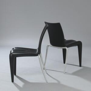 Philippe Starck Louis 20. Sæt på seks stole med stel af poleret aluminium. Sæde og ryg af sort plastik. Formgivet 1991. Udført hos Vitra. 6