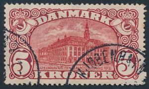 1915. 5 kr. Posthus, brunrød. Vm.IV. Stemplet mærke.