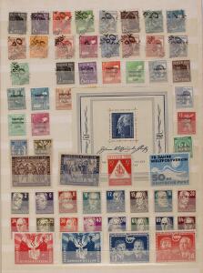DDR. 1948-1970. Postfriskubrugt samling i indstiksbog med bl.a. Goethe-blok, postfrisk sæt Tysk-kinesisk Venskab og meget andet. Se fotoudsnit