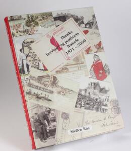 Litteratur. Danske brevkort og postkorts historie 1871-2006. Af Steffen Riis 2006. 303 sider.