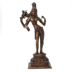 Dansende halv Vishnu og halv Lakshmi af patineret bronze. 20. årh. H. 36 cm.