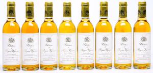 24 bts. ½. Château Rayne-Vigneau, Sauternes. 1. Cru Classé 1990 A hfin. Owc.