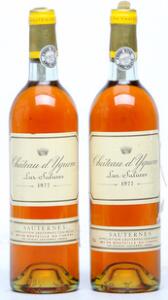 2 bts. Château dYquem, Sauternes. 1. Grand Cru Classé 1977 A-AB bn.