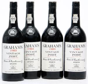 12 bts. Grahams Vintage Port 1983 AB ts.