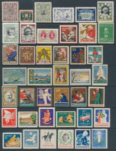 1904-1954. Komplet postfrisk samling julemærker dog er 1908 uden gummi.