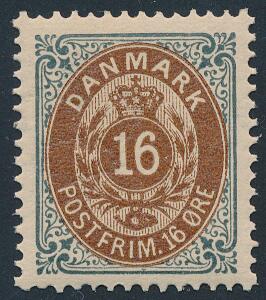 1875. 16 øre omv. rm. Tk.14. Smukt postfrisk mærke. AFA 1500