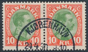 1927. Chr. X, 10 kr. rødgrøn. Smukt stemplet parstykke