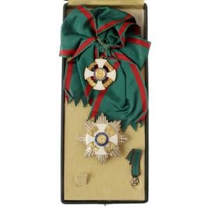 Italien, Al Merito Della Republica, storkors med bryststjerne og orden i skærf, i original æske