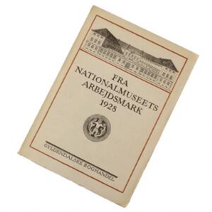 Nationalmuseets Arbejdsmark 1928, bl.a. med Galsters artikel om De fredløses falskmønterværksted på Hjelm