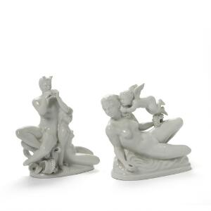 H. Salomon To blanc-de-Chine figurer forestillende kvinde med putti og Faun med kvinde. Røstrand. 20. årh. H. 23-25 cm. 2
