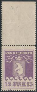 1915. 15 øre, violet. Kartonpapir. Postfrisk med variant NEDRE HØJRE MÅGE VINGESKUDT. Smukt mærke, med medfødt fold i papiret i øvre højre side. AFA 7000