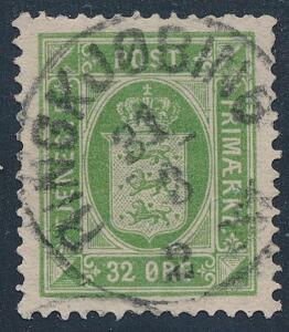 1875. 32 øre, gulgrøn. Pragt-stempel RINGKJØBING 31.3.