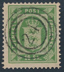 1871. 16 sk. grøn. Pragtmærke med helt rent og centralt nr.stempel 24