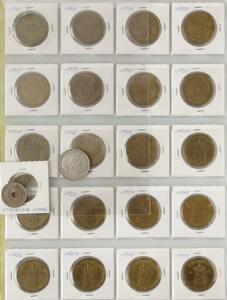 Lille samling af danske mønter bestående af 2 kr 1875, H 13A - kval. 1, 2 kr 1924-1959 komplet, Norge, 1 kr 1925, NM 23 samt Stauning krone