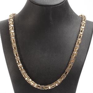 Halskæde af 14 kt. guld. L. ca. 62 cm. Vægt ca. 144 gr. Ca. 2005.