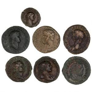 Romerske kejserdømme, fin lille samling kobbermønter, heraf mange fra 1. århundrede, og flere gode typer. 31