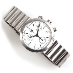Calvin Klein Damearmbåndsur af børstet stål. Quartz med kronograf og dato. 2000erne.