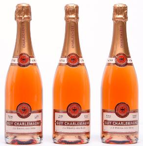 12 bts. Champagne Brut Rosé, Guy Charlemagne A hfin. Oc.