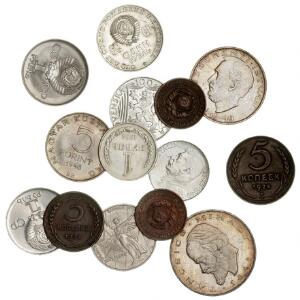 Lille lot Rusland, Tjekkoslovakiet, Ungarn, bl.a. 5, 10, 20 forint 1948, Rusland, 2 kopek 1924 glat  riflet rand, i alt 14 stk.